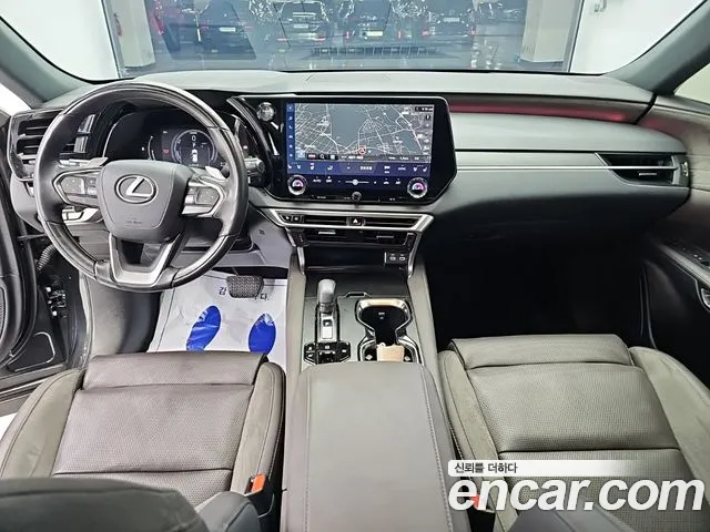 Lexus RX — Фото автомобиля 7