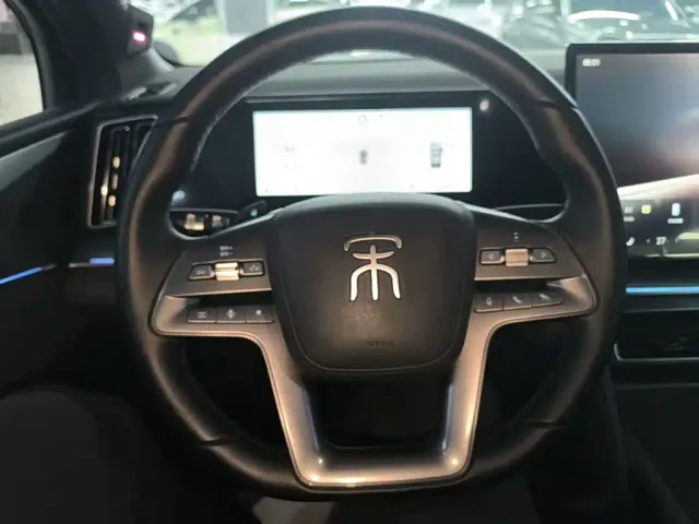 BYD Song L DM-i — Фото автомобиля 10