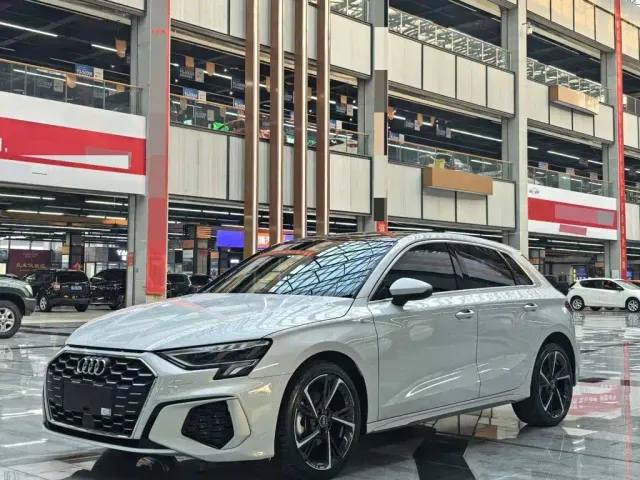 Фотография автомобиля — Audi A3