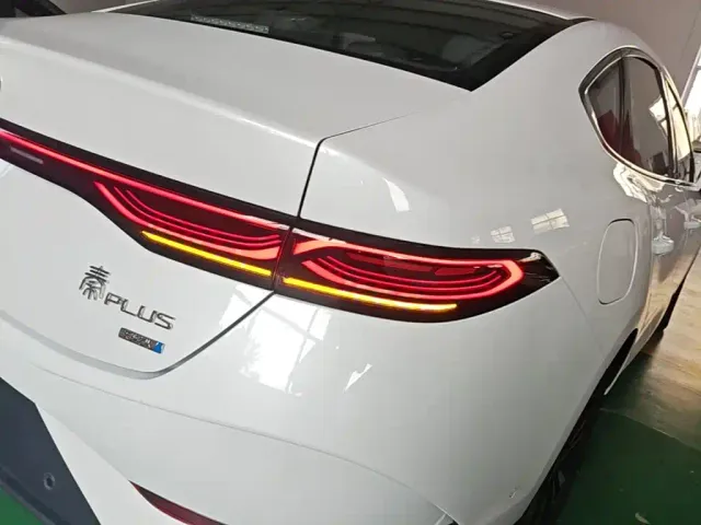 BYD Qin PLUS — Фото автомобиля 7