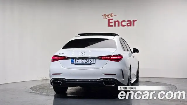 Mercedes-Benz C-Class — Фото автомобиля 2