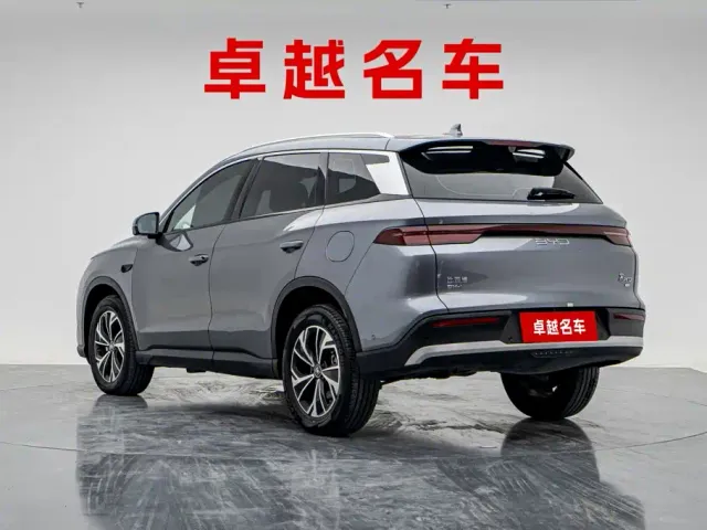 BYD Song Pro — Фото автомобиля 8
