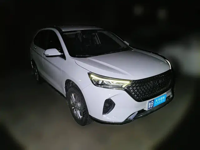 Haval M6 — Фото автомобиля 3