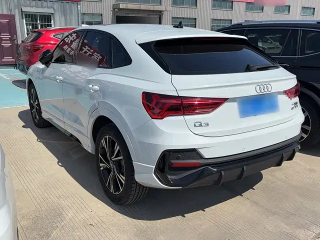 Audi Q3 Sportback — Фото автомобиля 22