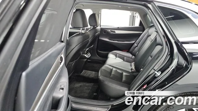 Hyundai Grandeur — Фото автомобиля 19