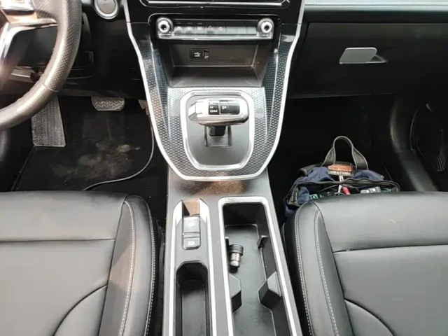 Haval M6 — Фото автомобиля 13