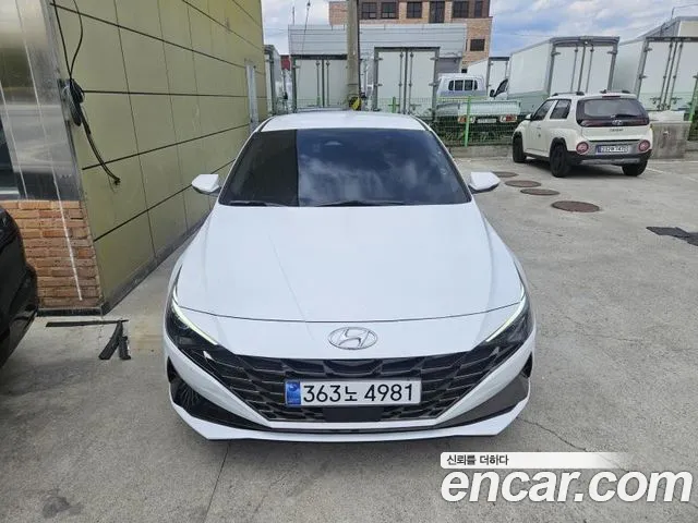 Hyundai Avante — Фото автомобиля 2