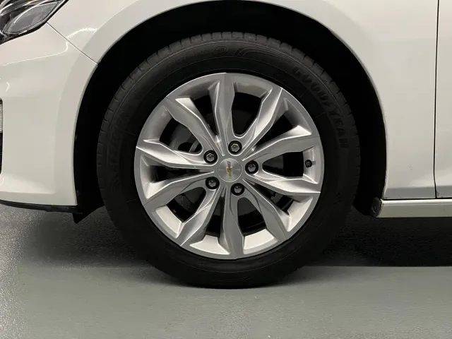 Chevrolet Malibu XL — Фото автомобиля 5