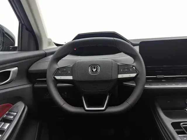 Changan CS55 Plus — Фото автомобиля 11