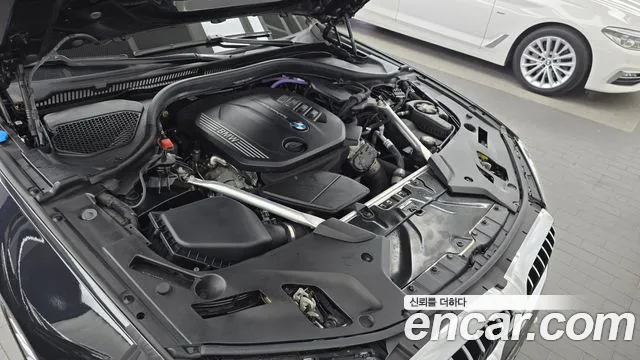 BMW 5-Series 5 серия (G30) 523d xDrive Luxury — Фото автомобиля 6
