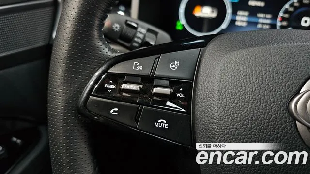 KG_Mobility_Ssangyong Rexton Новый Rexton Sport Khan Дизель 2.2 4WD — Фото автомобиля 14