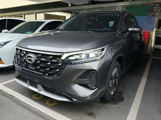 Фотография автомобиля — GAC Trumpchi GS4