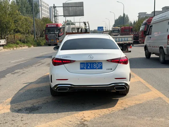 Mercedes-Benz C-Class — Фото автомобиля 6