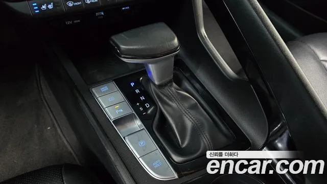 Hyundai Avante CN7 — Фото автомобиля 9