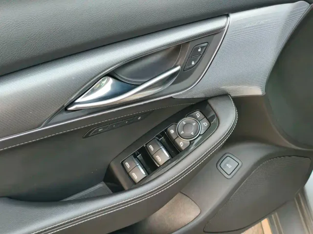 Cadillac CT5 — Фото автомобиля 14