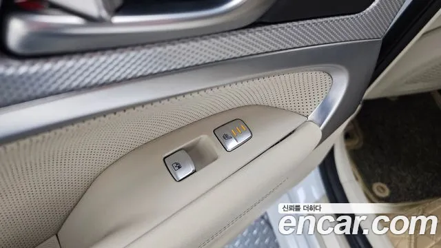 Genesis G70 New — Фото автомобиля 24