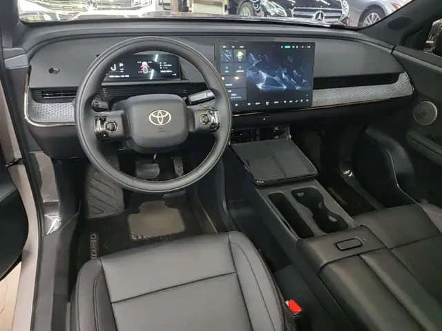 Toyota BoZhi 3X — Фото автомобиля 9