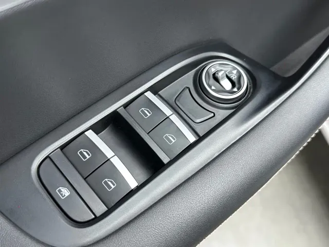 Chery Tiggo 8 — Фото автомобиля 9