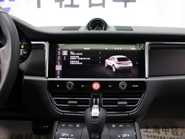 Porsche Macan — Фото автомобиля 16