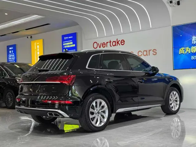 Audi Q5L — Фото автомобиля 6