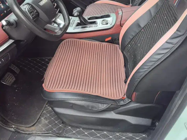 Jetour X70 Plus — Фото автомобиля 9