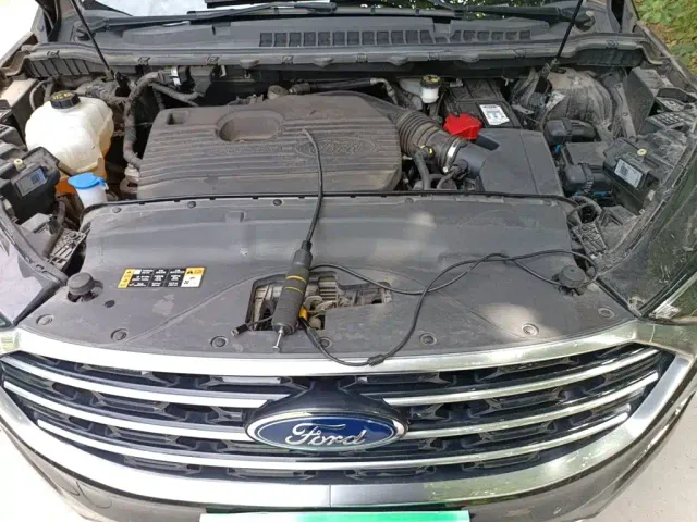 Ford Edge — Фото автомобиля 10