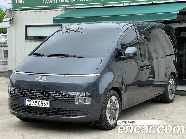Hyundai Staria — Фото автомобиля 3