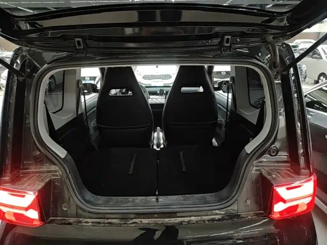 Wuling Hongguang Mini EV — Фото автомобиля 18