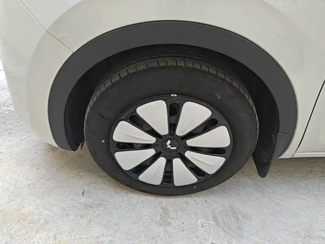 Wuling Bingo — Фото автомобиля 22