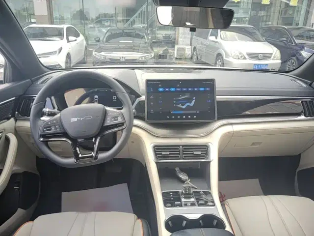 BYD Song PLUS — Фото автомобиля 9