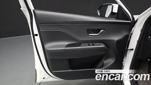 Hyundai Kona — Фото автомобиля 13