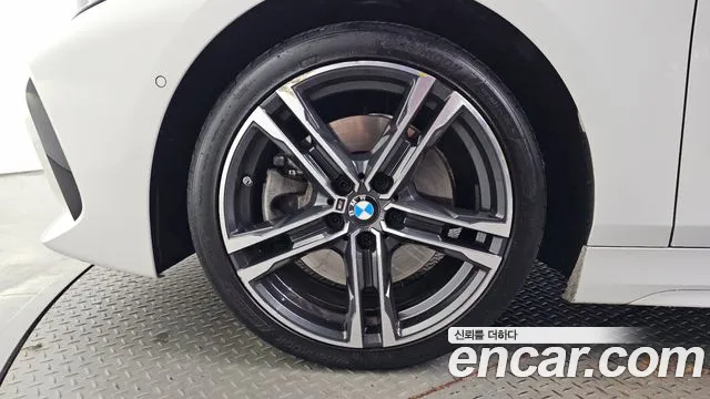 BMW 1 Series — Фото автомобиля 5