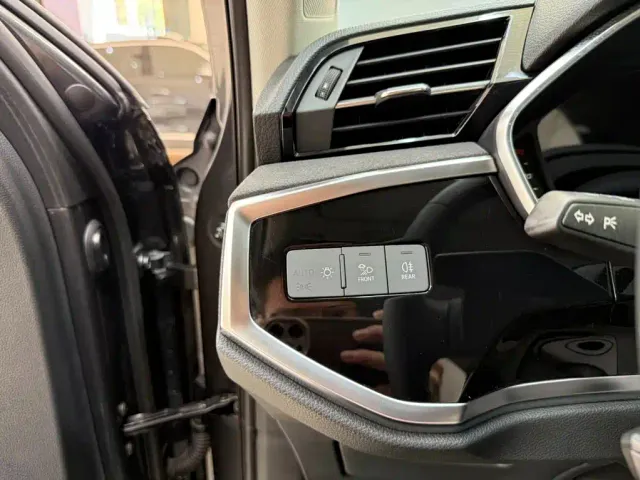 Audi Audi Q3 2023 35 TFSI Fashion Dynamic (1.4T) — Фото автомобиля 9