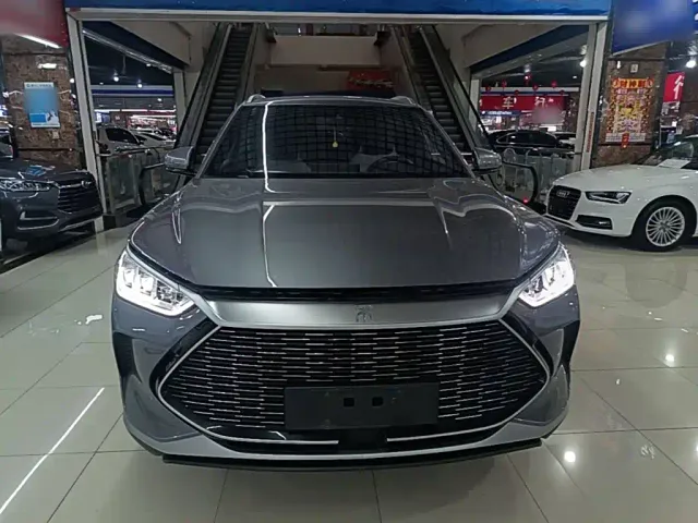 BYD Song PLUS — Фото автомобиля 2
