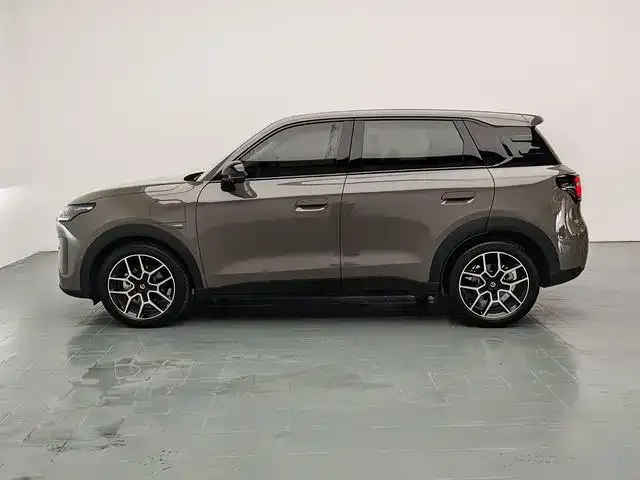 Leapmotor A10 — Фото автомобиля 4