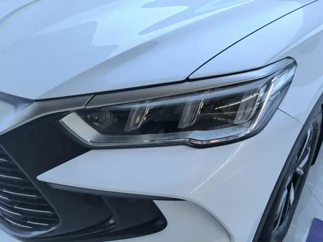 BYD Song Pro — Фото автомобиля 5