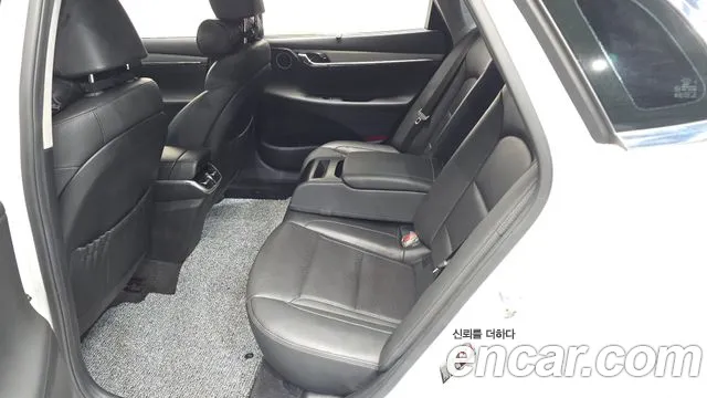 Hyundai Grandeur — Фото автомобиля 11