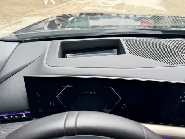 BMW 5 Series — Фото автомобиля 6
