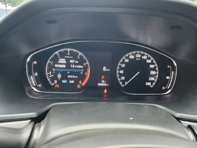 Honda Accord — Фото автомобиля 11
