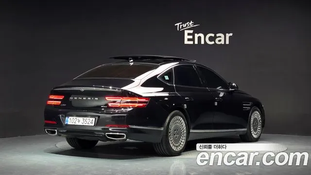Genesis G80 RG3 — Фото автомобиля 2