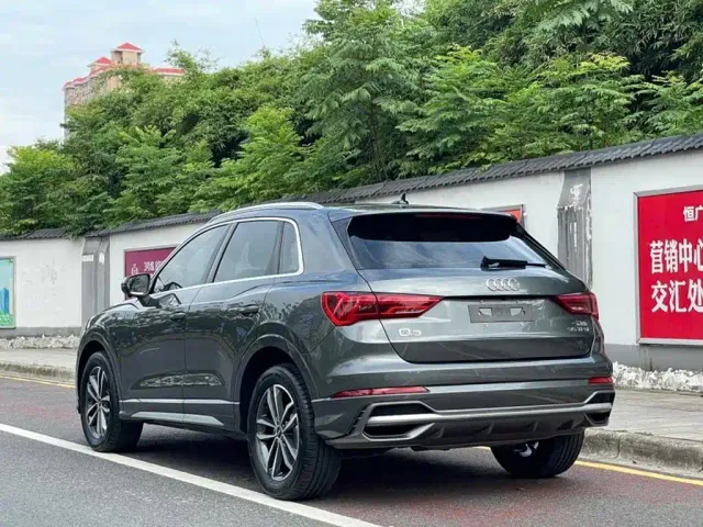 Audi Q3 — Фото автомобиля 4