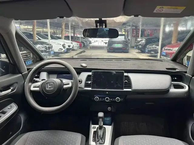 Honda Fit — Фото автомобиля 8
