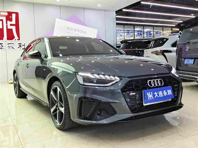 Audi A4L — Фото автомобиля 3