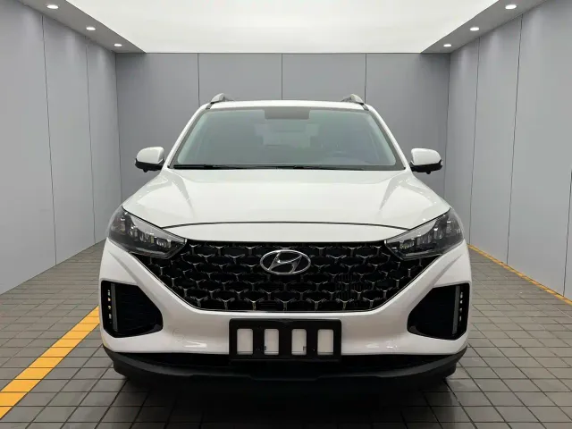Hyundai ix35 — Фото автомобиля 2