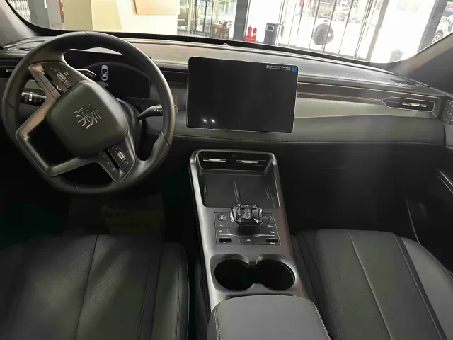 BYD Qin PLUS — Фото автомобиля 6