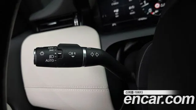 Land Rover Discovery Sport — Фото автомобиля 28