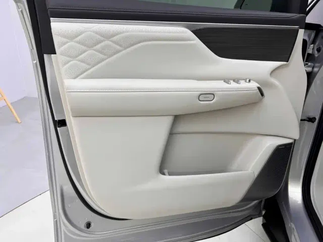 Buick Zhijing Shijia — Фото автомобиля 17