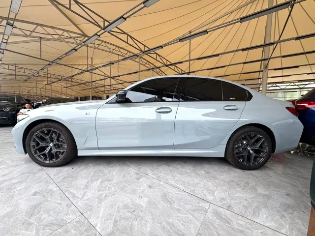 BMW 3 Series — Фото автомобиля 7