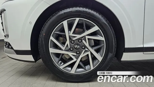 Hyundai Grandeur GN7 — Фото автомобиля 5