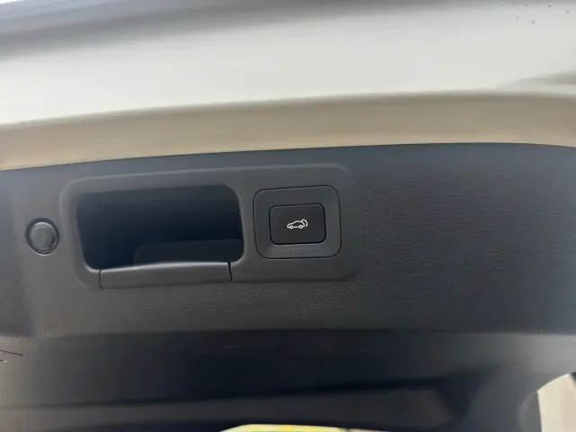 GAC Trumpchi ES9 — Фото автомобиля 15